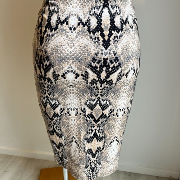 Witchery Ladies Cream & Black Snake Skin Print Stretch Midi Pencil Skirt Size 14 - Picture 7 of 12